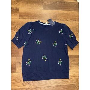 NWT Crown & Ivy Navy Blue Floral Embroidered  Short Puff Sleeve Knit Top Sz L